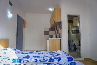 Апартаменты Alise Бар Двухместный номер с 1 кроватью или 2 отдельными кроватями и видом на море-6