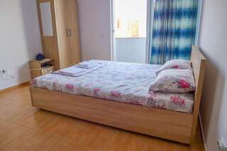 Апартаменты Alise Бар Двухместный номер с 1 кроватью и балконом, вид на море-13