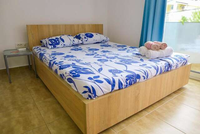 Апартаменты Alise Бар-27