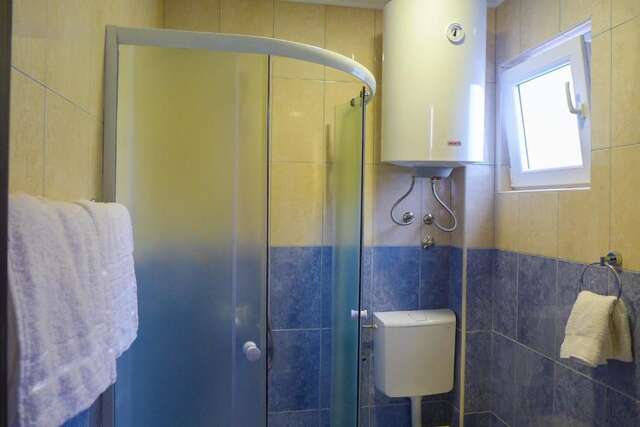 Апартаменты Alise Бар-57